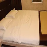 Hotel Angina