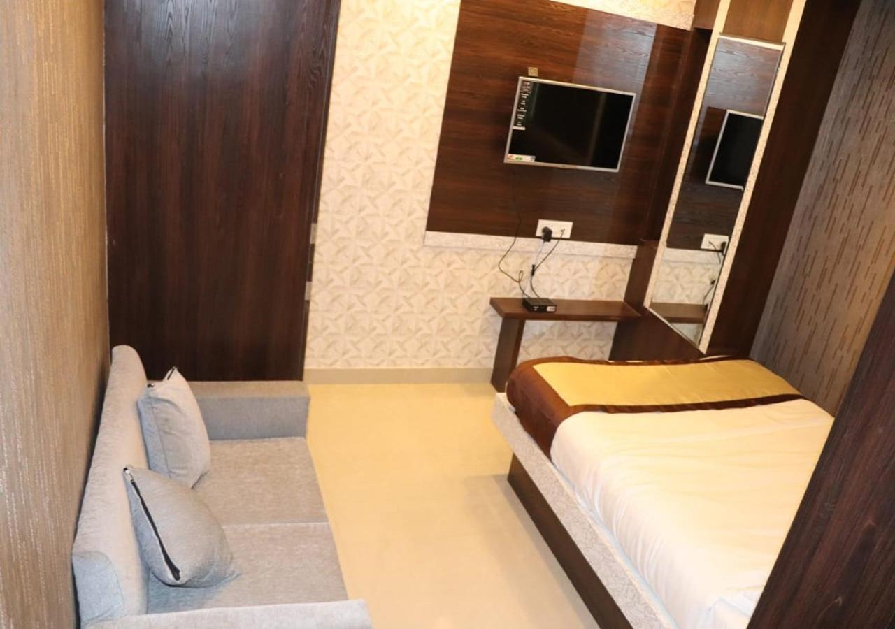 Angina 3* Kolkata